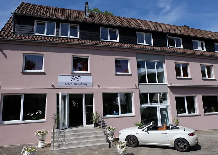 מלון Hs Stromberg 2*